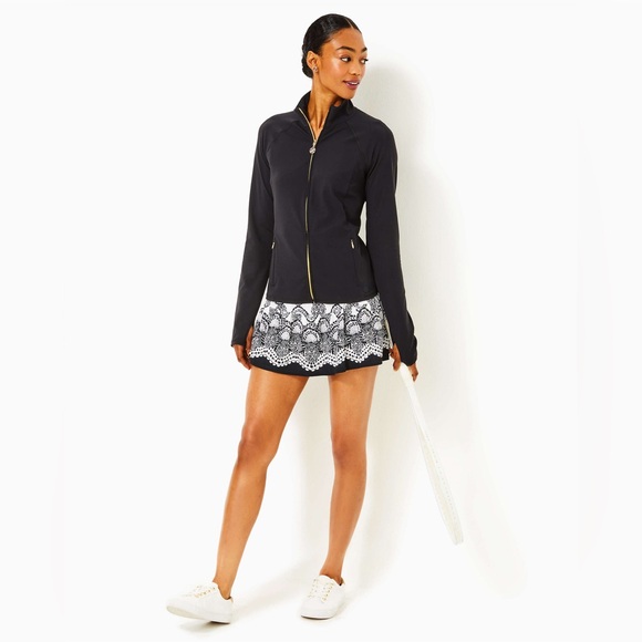 Lilly Pulitzer Luxletic Gardenia Skort - Picture 4 of 10